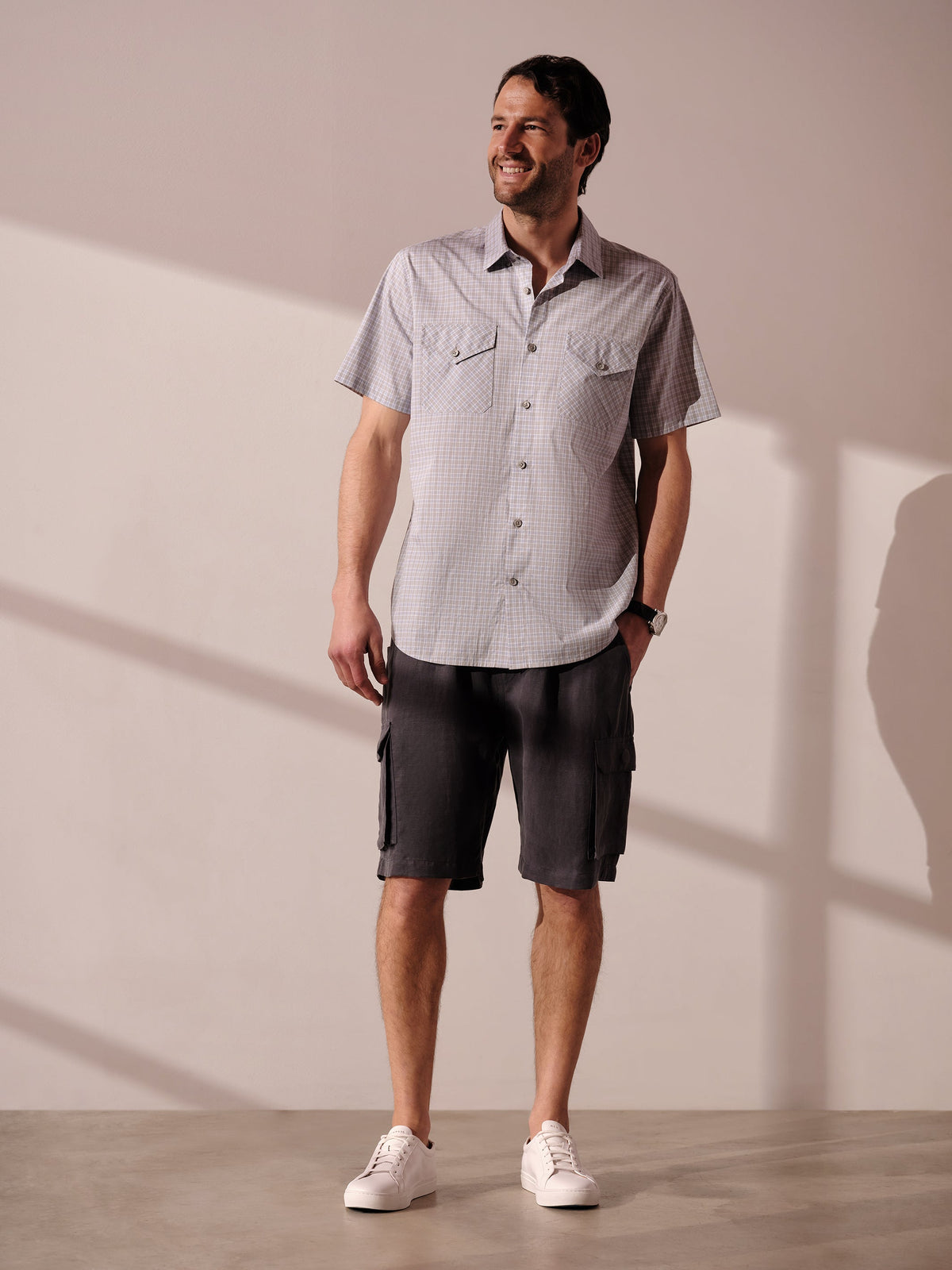 Chemise à manches courtes et double poche