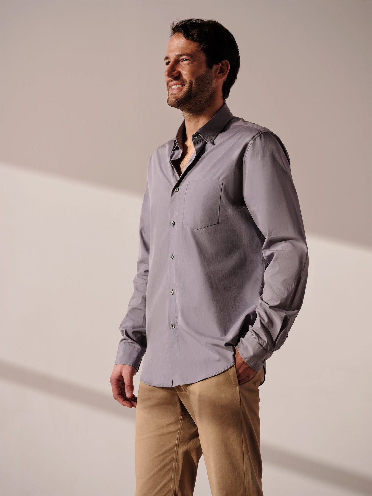 Chemise boutonnée à manches longues pour tous les jours