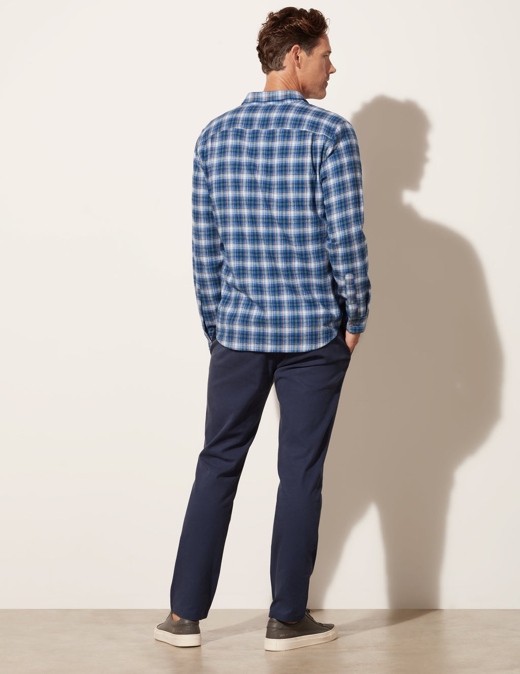 Chemise boutonnée à manches longues pour tous les jours