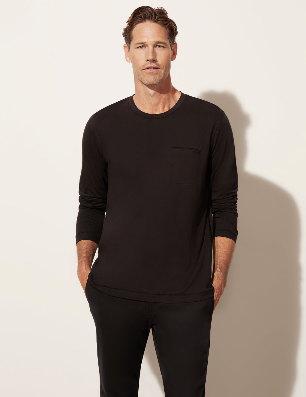 T-shirt à manches longues avec poche