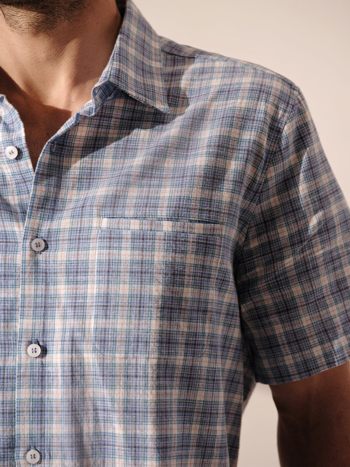 Chemise à manches courtes boutonnée pour tous les jours
