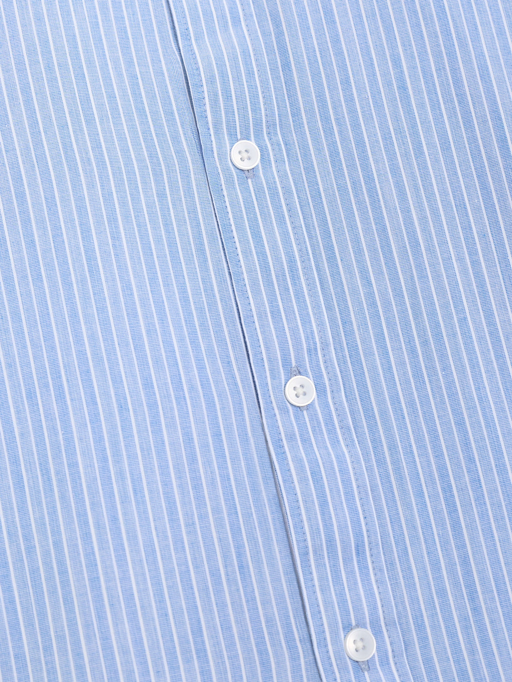 Chemise boutonnée à manches longues en coton rayé bleu