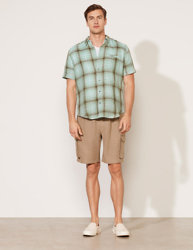 Chemise boutonnée quotidienne à manches courtes